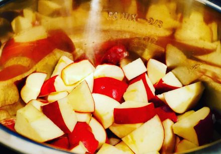 Instant Pot stewed apples